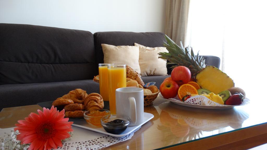 Apartamentos Turisticos Las Yucas Torre Del Mar Luaran gambar